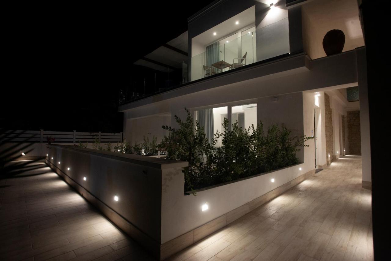 Aquamaris Design Suite & Spa Paestum Esterno foto