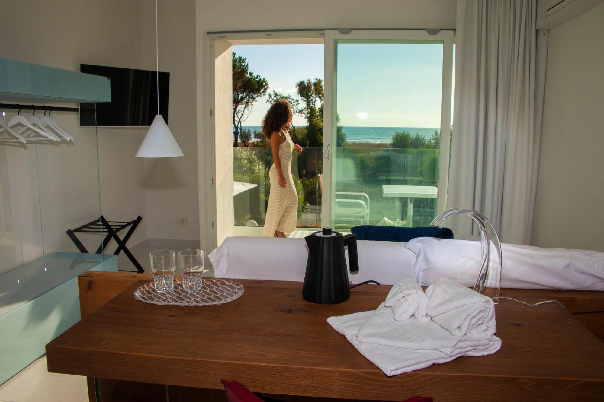 Aquamaris Design Suite & Spa Paestum Esterno foto