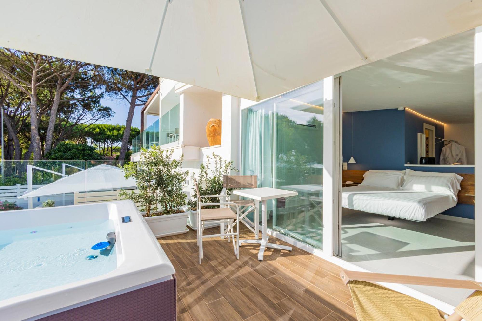 Aquamaris Design Suite & Spa Paestum Esterno foto